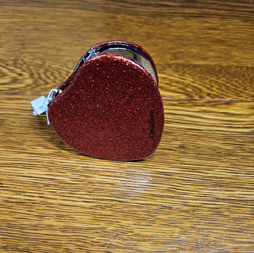 Coach Glitter Heart Compact NWT - Picture 4 of 5